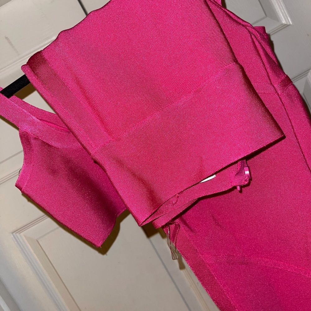 Meshki Two Piece Set - Picture 6 of 9
